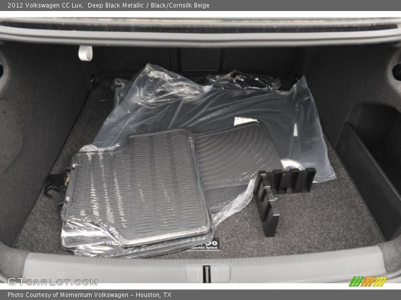 Deep Black Metallic / Black/Cornsilk Beige 2012 Volkswagen CC Lux