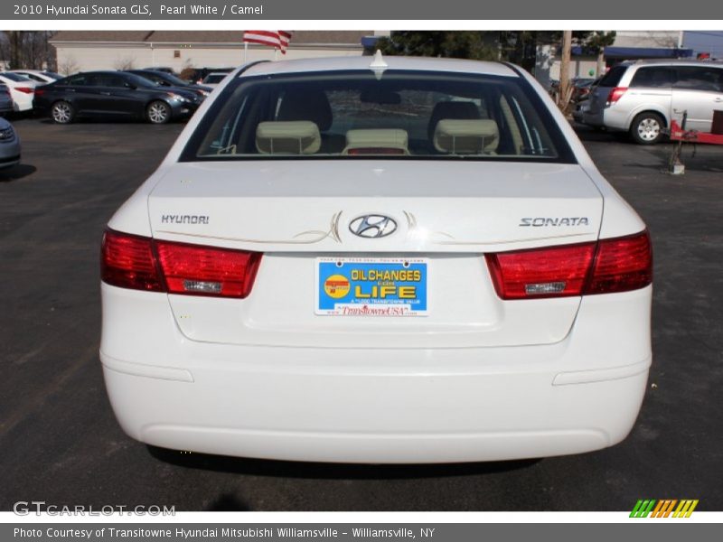 Pearl White / Camel 2010 Hyundai Sonata GLS