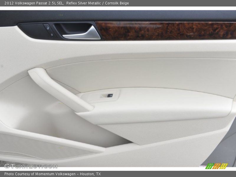 Reflex Silver Metallic / Cornsilk Beige 2012 Volkswagen Passat 2.5L SEL