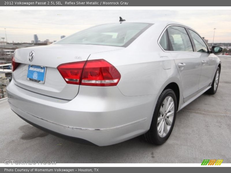 Reflex Silver Metallic / Moonrock Gray 2012 Volkswagen Passat 2.5L SEL