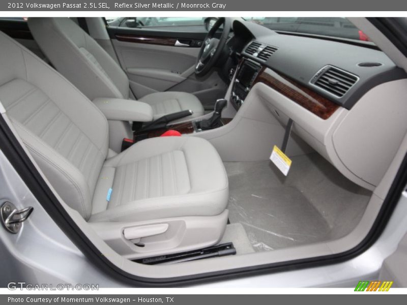 Reflex Silver Metallic / Moonrock Gray 2012 Volkswagen Passat 2.5L SEL