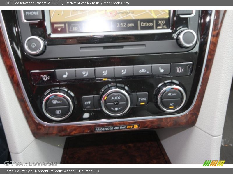 Reflex Silver Metallic / Moonrock Gray 2012 Volkswagen Passat 2.5L SEL