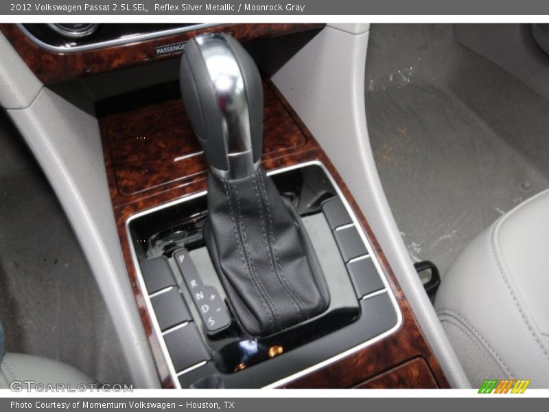 Reflex Silver Metallic / Moonrock Gray 2012 Volkswagen Passat 2.5L SEL