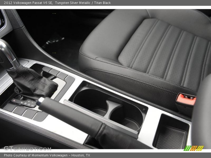Tungsten Silver Metallic / Titan Black 2012 Volkswagen Passat V6 SE