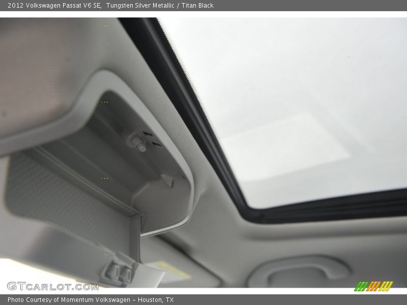 Tungsten Silver Metallic / Titan Black 2012 Volkswagen Passat V6 SE
