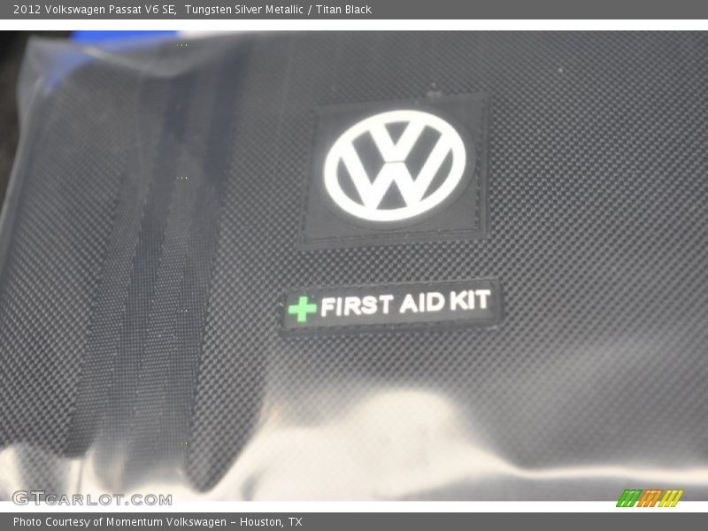 Tungsten Silver Metallic / Titan Black 2012 Volkswagen Passat V6 SE