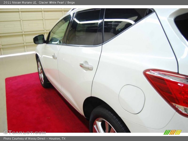 Glacier White Pearl / Beige 2011 Nissan Murano LE