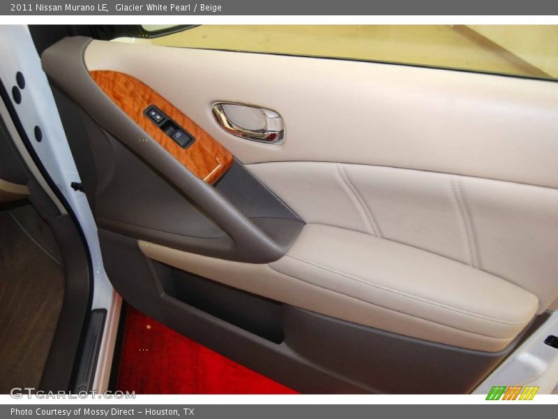 Glacier White Pearl / Beige 2011 Nissan Murano LE
