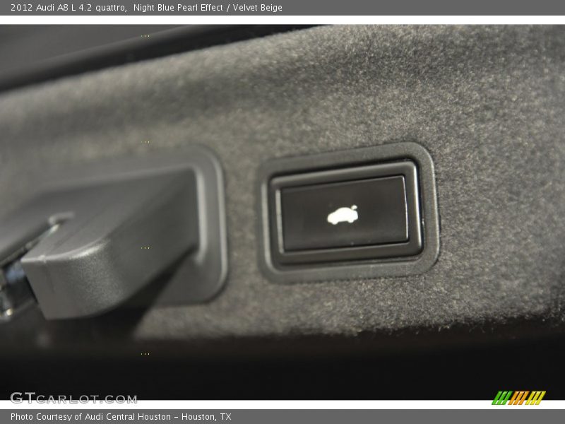Night Blue Pearl Effect / Velvet Beige 2012 Audi A8 L 4.2 quattro