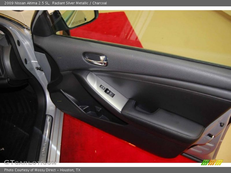 Radiant Silver Metallic / Charcoal 2009 Nissan Altima 2.5 SL