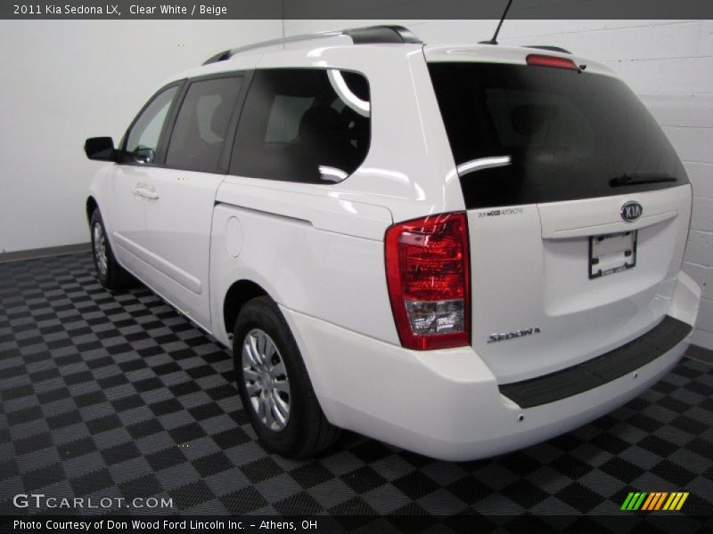 Clear White / Beige 2011 Kia Sedona LX