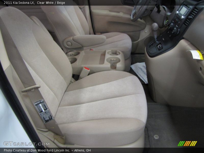 Clear White / Beige 2011 Kia Sedona LX