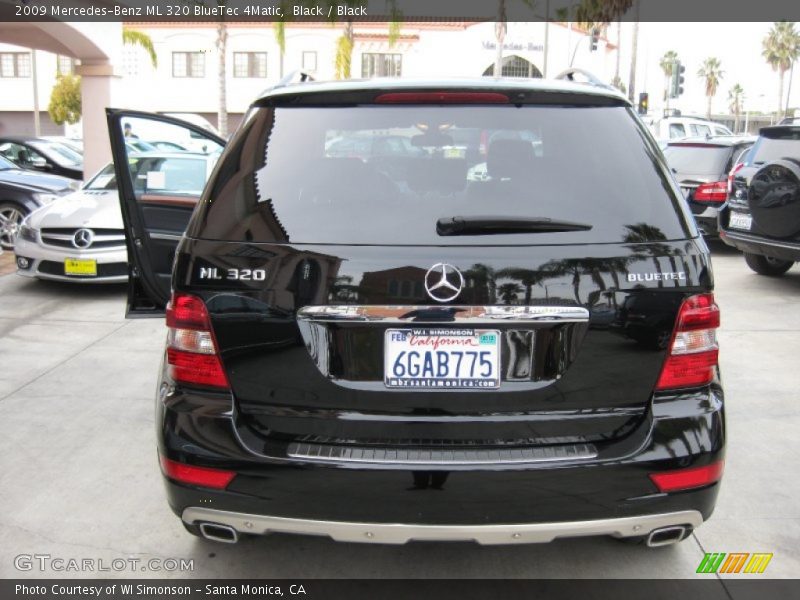 Black / Black 2009 Mercedes-Benz ML 320 BlueTec 4Matic