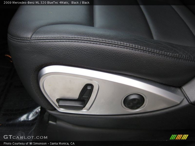 Black / Black 2009 Mercedes-Benz ML 320 BlueTec 4Matic