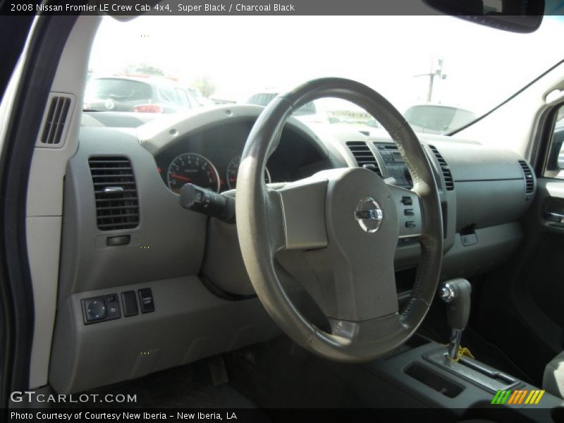 Super Black / Charcoal Black 2008 Nissan Frontier LE Crew Cab 4x4