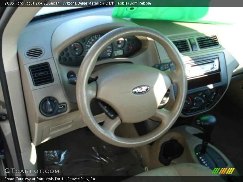 Arizona Beige Metallic / Dark Pebble/Light Pebble 2005 Ford Focus ZX4 SE Sedan