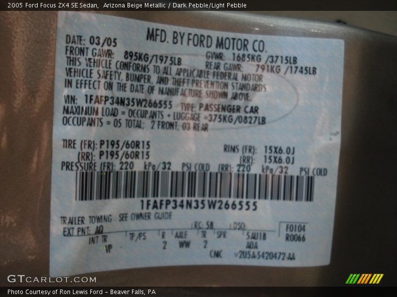 Arizona Beige Metallic / Dark Pebble/Light Pebble 2005 Ford Focus ZX4 SE Sedan