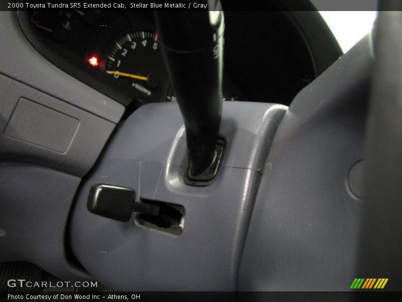 Stellar Blue Metallic / Gray 2000 Toyota Tundra SR5 Extended Cab