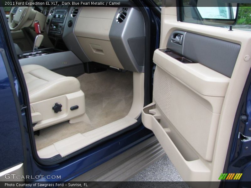 Dark Blue Pearl Metallic / Camel 2011 Ford Expedition EL XLT