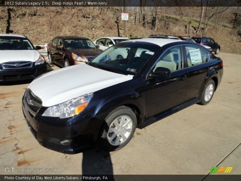 Deep Indigo Pearl / Warm Ivory 2012 Subaru Legacy 2.5i