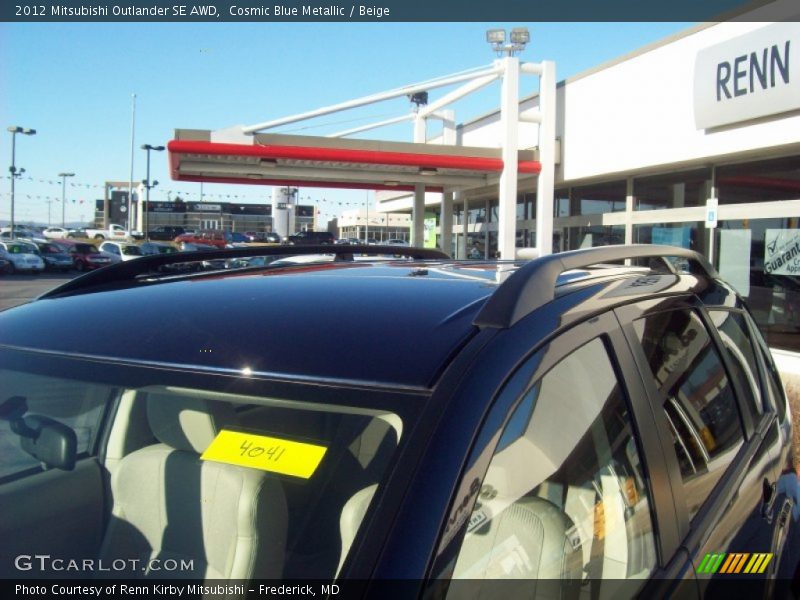 Cosmic Blue Metallic / Beige 2012 Mitsubishi Outlander SE AWD