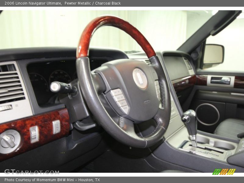 Pewter Metallic / Charcoal Black 2006 Lincoln Navigator Ultimate