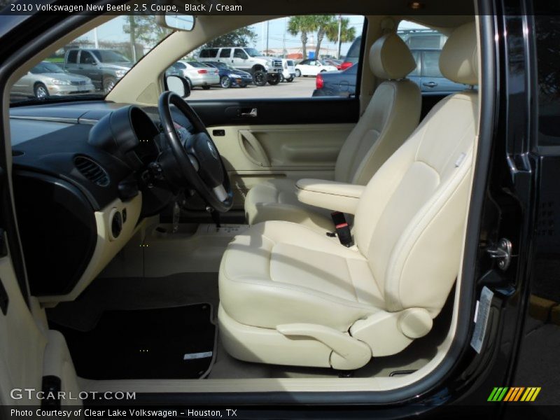 Black / Cream 2010 Volkswagen New Beetle 2.5 Coupe