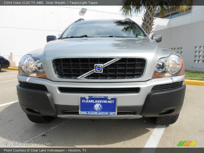 Silver Metallic / Taupe/Light Taupe 2004 Volvo XC90 T6 AWD