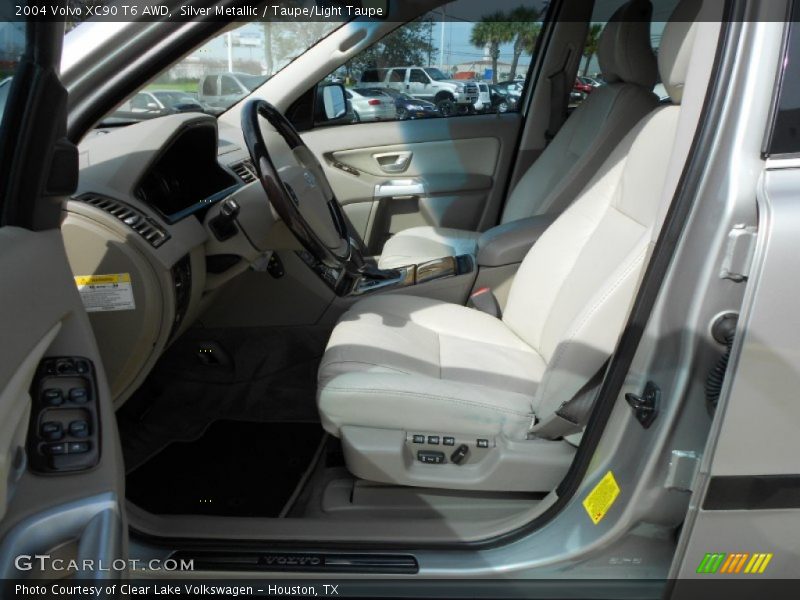 Silver Metallic / Taupe/Light Taupe 2004 Volvo XC90 T6 AWD