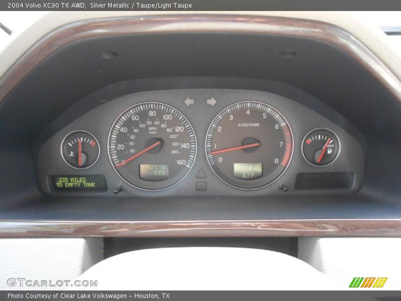 Silver Metallic / Taupe/Light Taupe 2004 Volvo XC90 T6 AWD