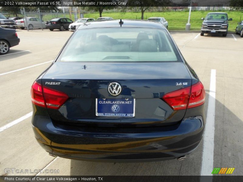 Night Blue Metallic / Moonrock Gray 2012 Volkswagen Passat V6 SE