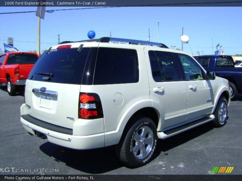 Cashmere Tri-Coat / Camel 2006 Ford Explorer Limited