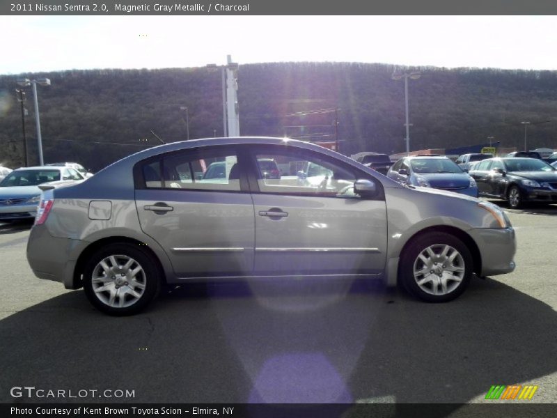 Magnetic Gray Metallic / Charcoal 2011 Nissan Sentra 2.0
