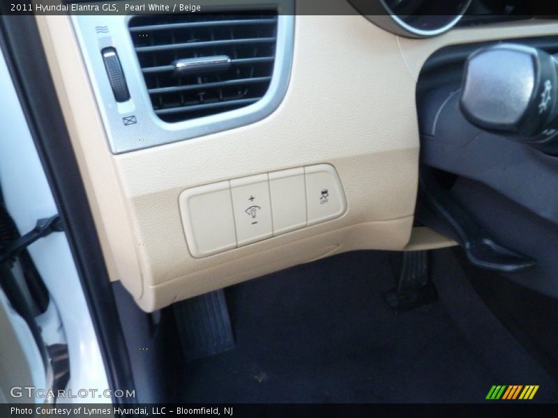 Pearl White / Beige 2011 Hyundai Elantra GLS
