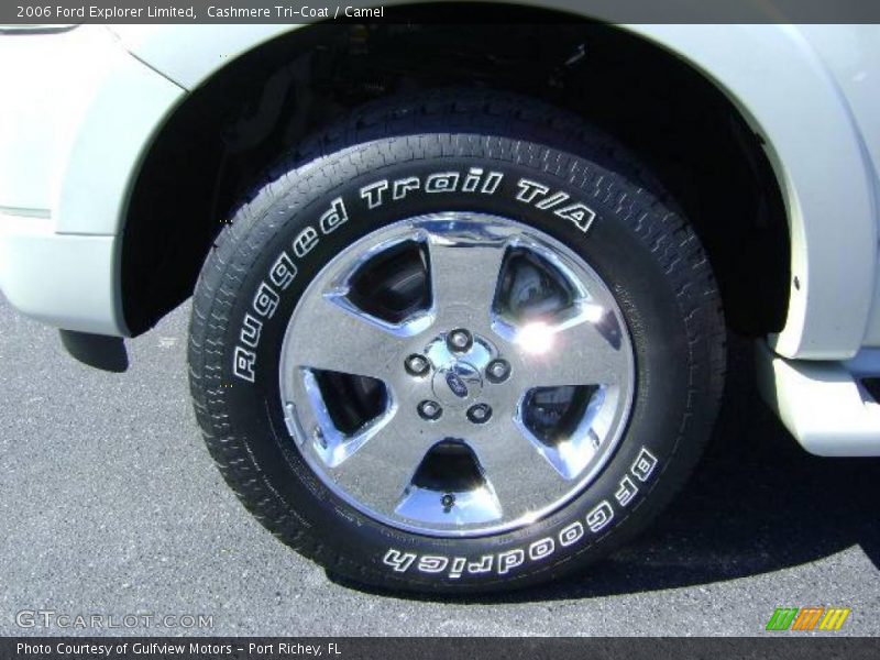 Cashmere Tri-Coat / Camel 2006 Ford Explorer Limited