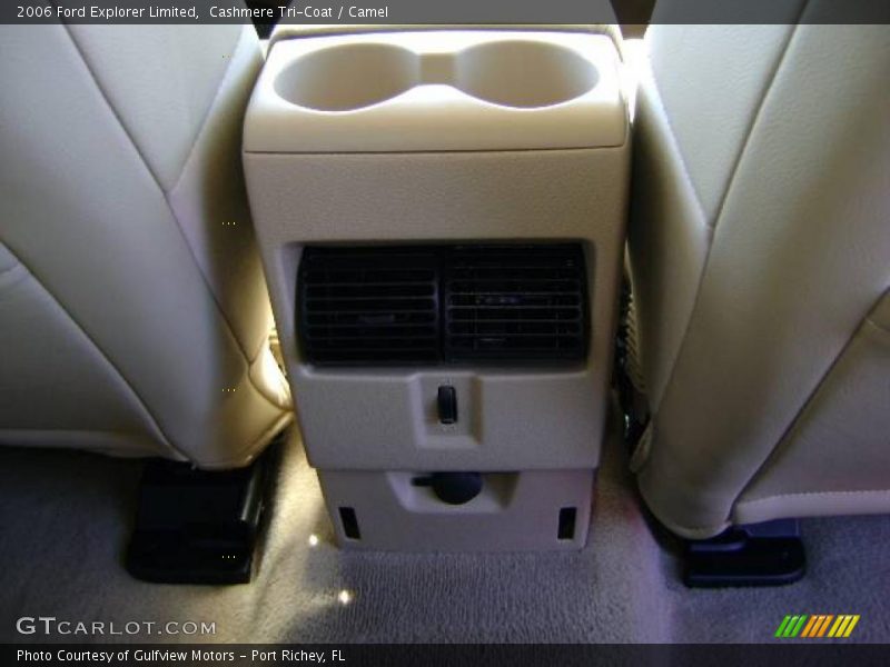 Cashmere Tri-Coat / Camel 2006 Ford Explorer Limited