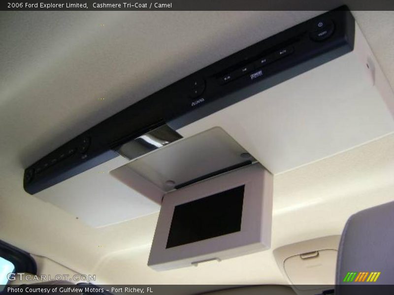 Cashmere Tri-Coat / Camel 2006 Ford Explorer Limited