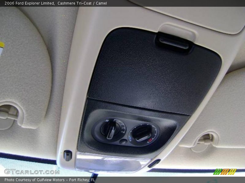 Cashmere Tri-Coat / Camel 2006 Ford Explorer Limited