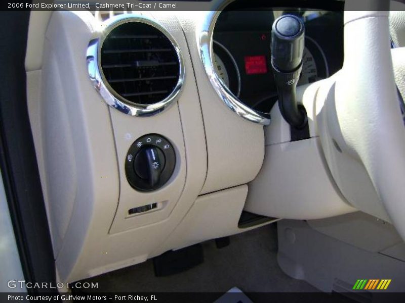 Cashmere Tri-Coat / Camel 2006 Ford Explorer Limited