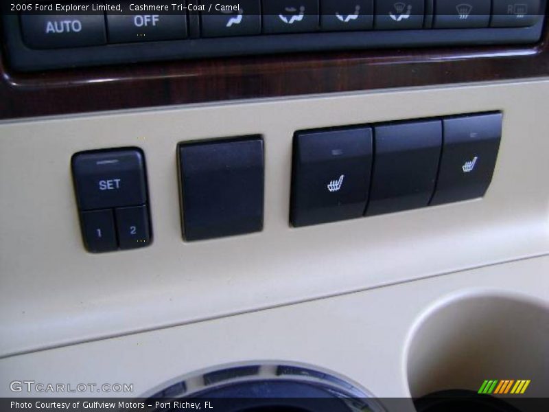 Cashmere Tri-Coat / Camel 2006 Ford Explorer Limited