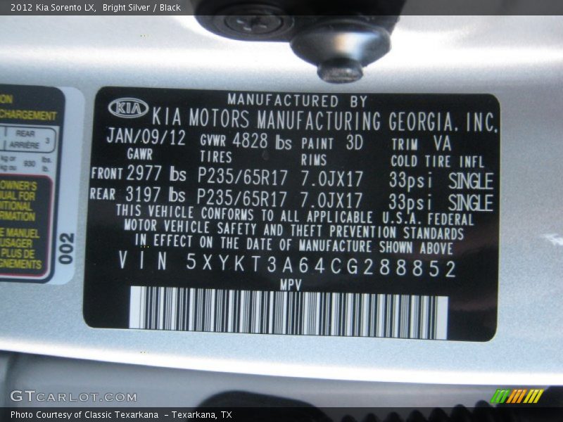 Bright Silver / Black 2012 Kia Sorento LX