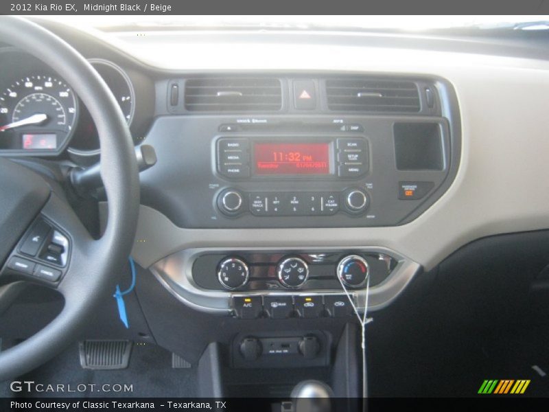 Midnight Black / Beige 2012 Kia Rio EX