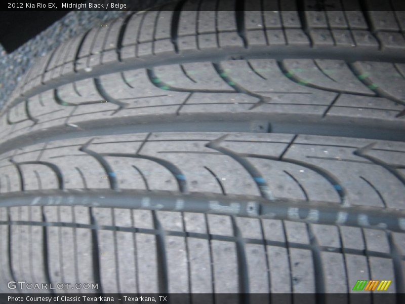 Midnight Black / Beige 2012 Kia Rio EX