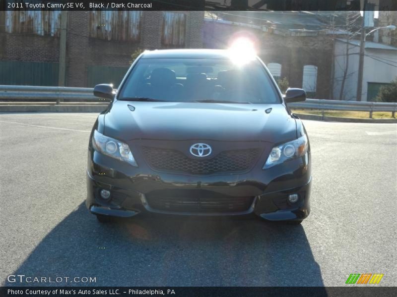 Black / Dark Charcoal 2011 Toyota Camry SE V6