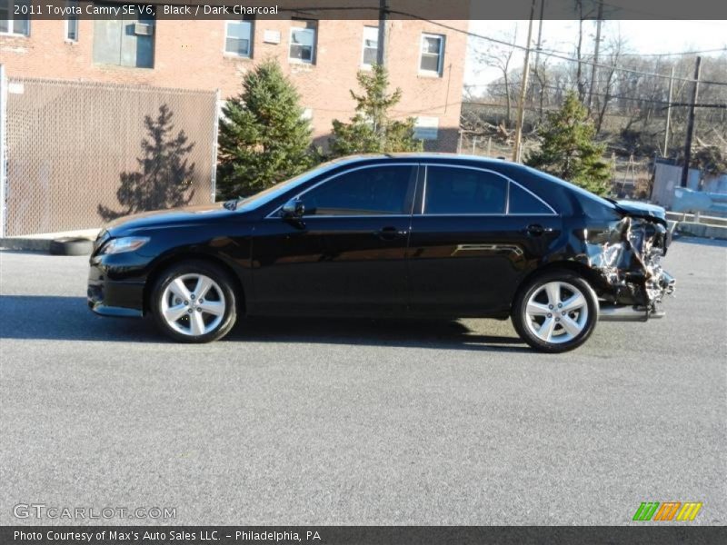 Black / Dark Charcoal 2011 Toyota Camry SE V6