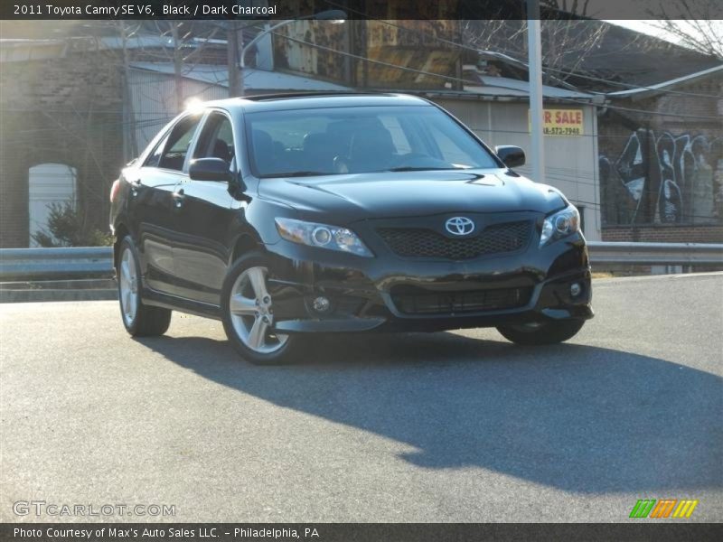 Black / Dark Charcoal 2011 Toyota Camry SE V6
