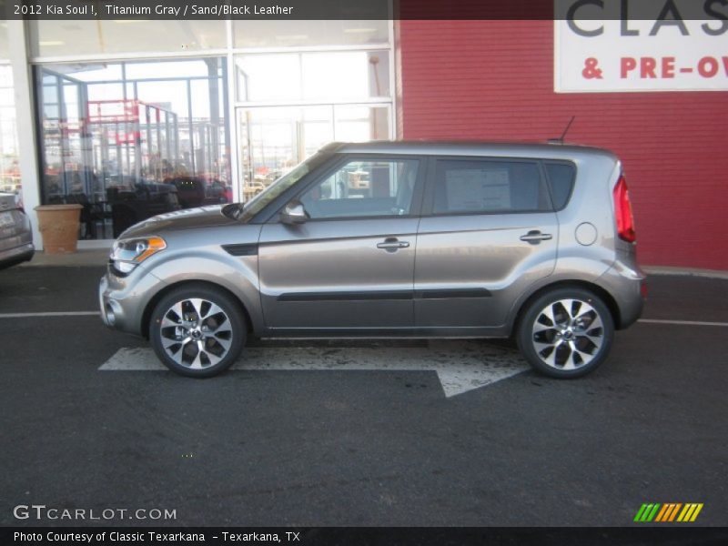 Titanium Gray / Sand/Black Leather 2012 Kia Soul !