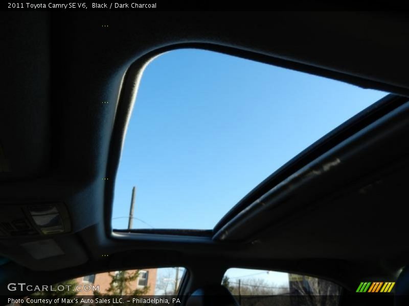 Black / Dark Charcoal 2011 Toyota Camry SE V6