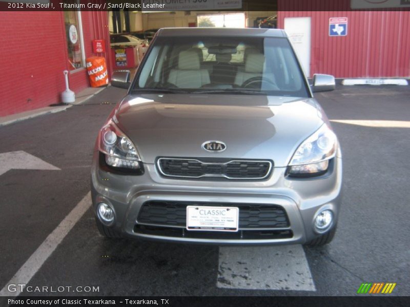 Titanium Gray / Sand/Black Leather 2012 Kia Soul !