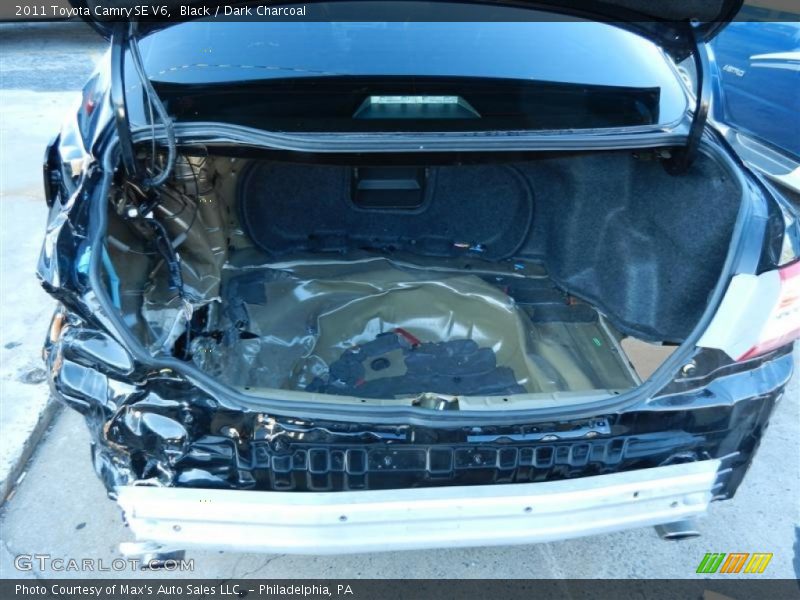 Black / Dark Charcoal 2011 Toyota Camry SE V6